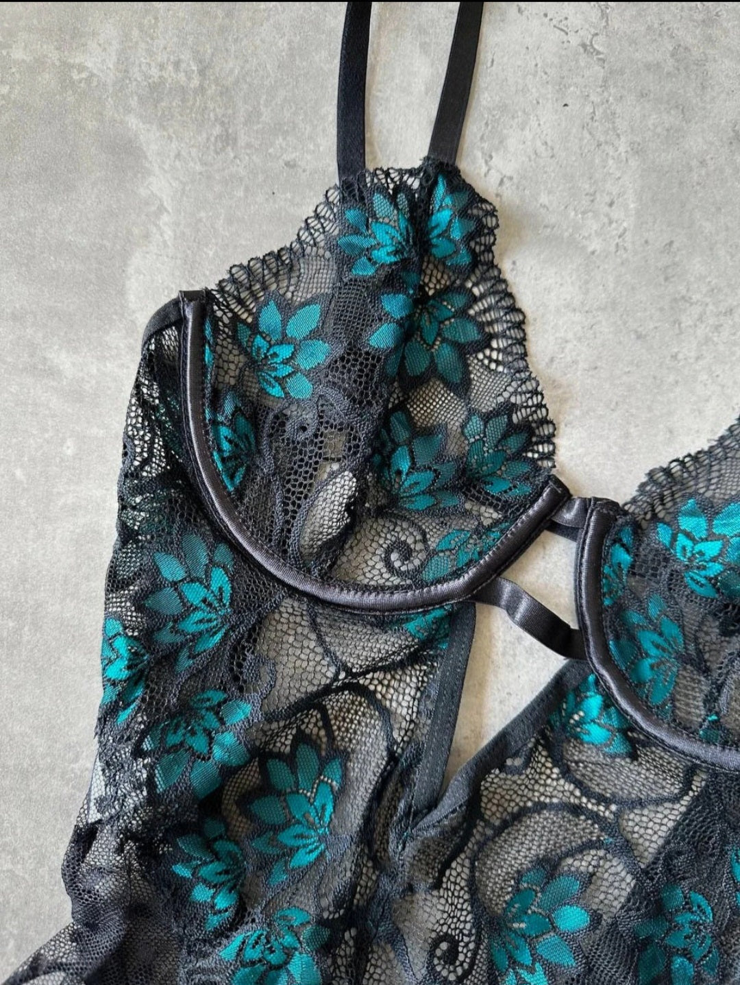 Body damskie z koronką, tiulem w kropki i dopasowanymi rękawiczkami od Pernille, luksusowa bielizna damska premium