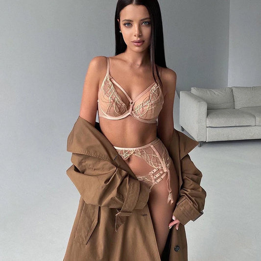Zmysłowy komplet bielizny z haftem - Pernille