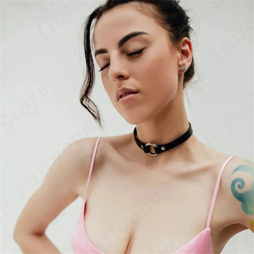 Choker z kółkiem - Pernille