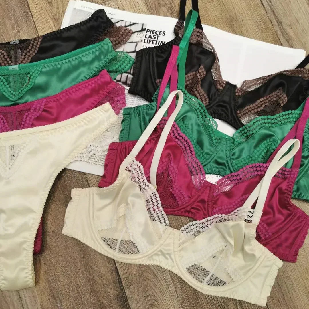 Komplet bielizny z beżową siateczką i haftem – model z oferty sklepu Pernille