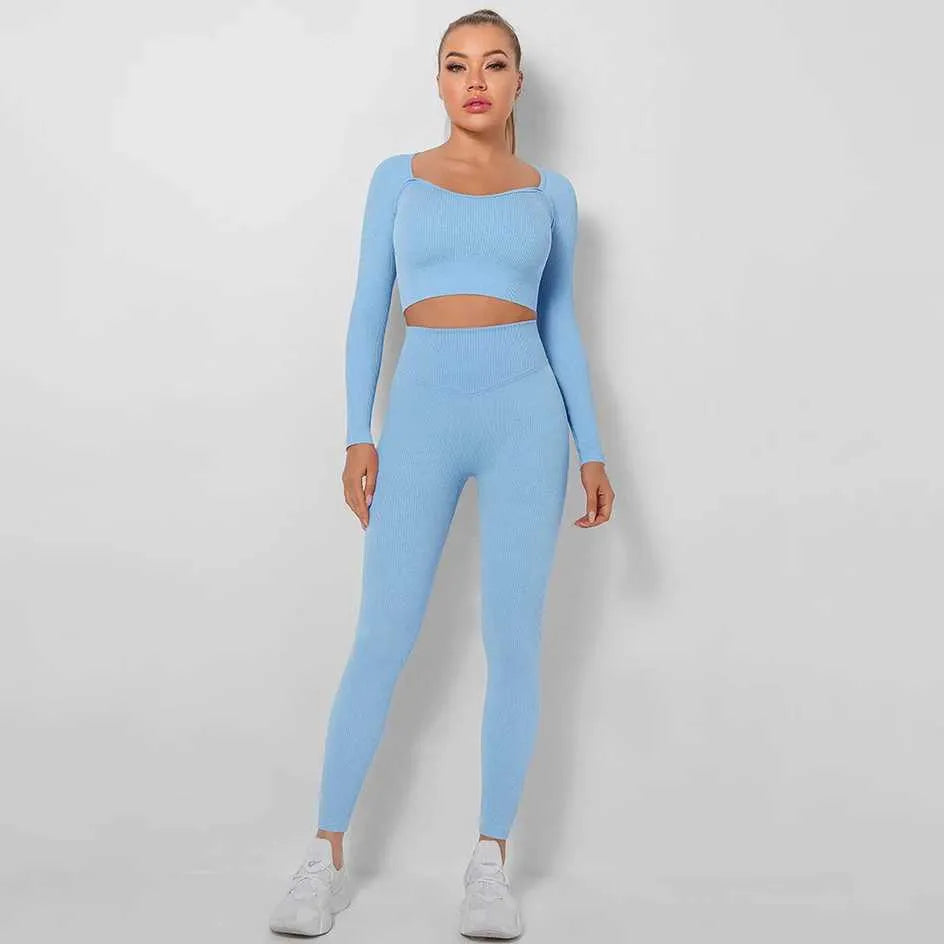 Sportowy komplet top i legginsy - Pernille