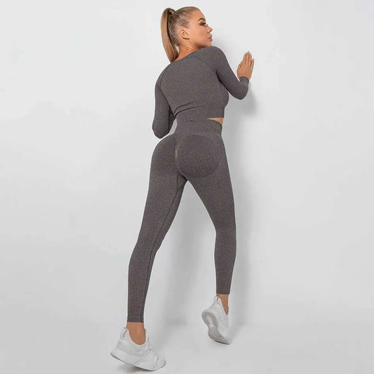 Sportowy komplet top i legginsy - Pernille