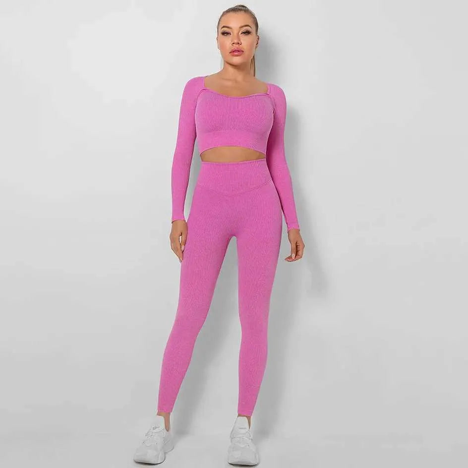 Sportowy komplet top i legginsy - Pernille