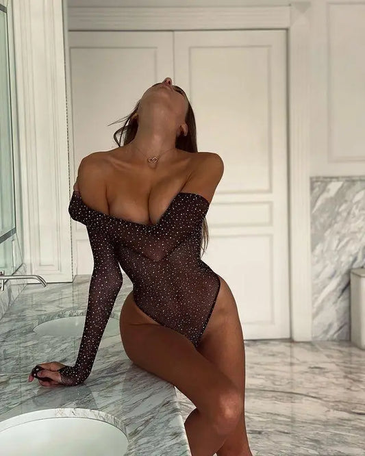 Body z kryształkami - Pernille