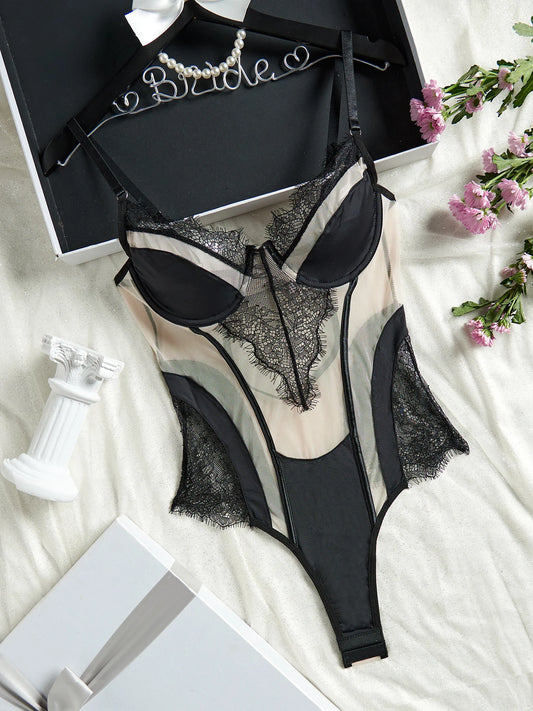 Eleganckie body z koronką - Pernille