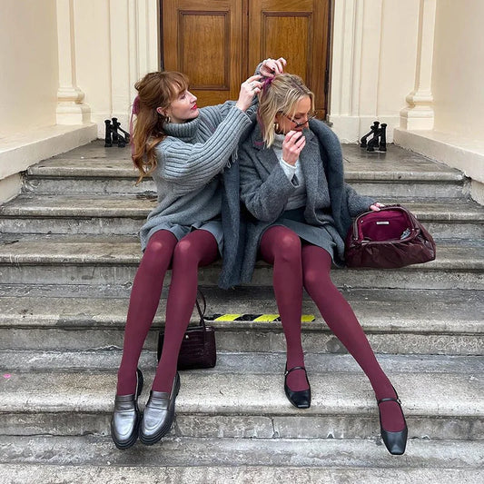 Czerwone Rajstopy - Pernille