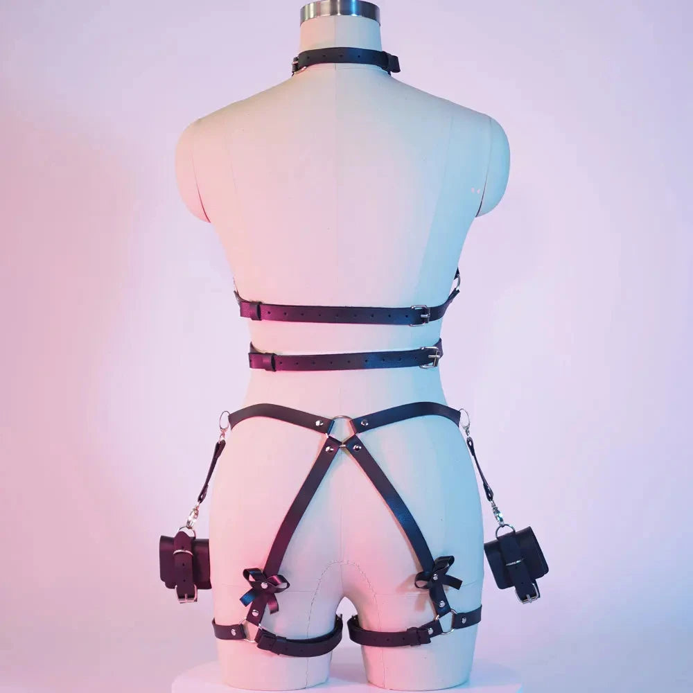4- elementowy zestaw harness z maską - Pernille