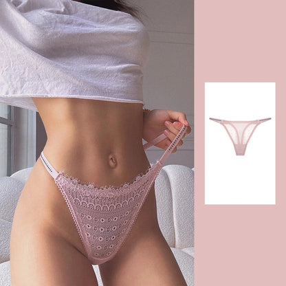 Koronkowe stringi z wysokim stanem - Pernille