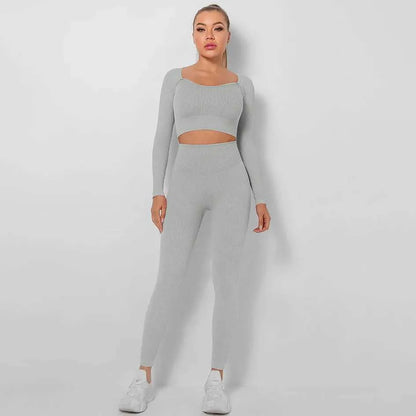 Sportowy komplet top i legginsy - Pernille