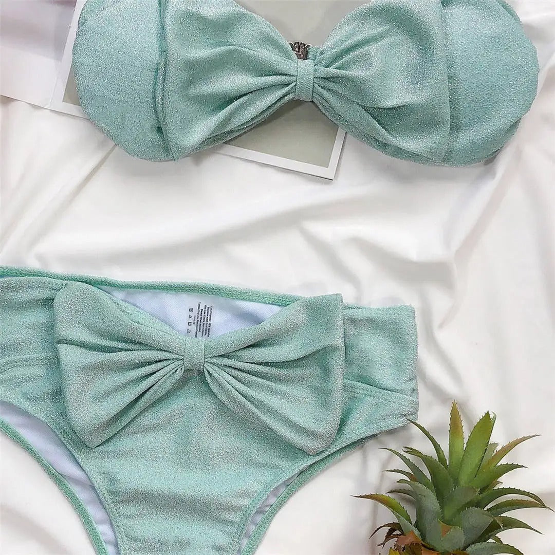 Dwuczęściowe Bikini z Dużymi Kokardami